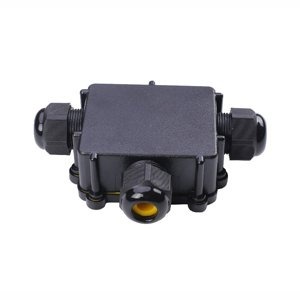 Lighting Connectors