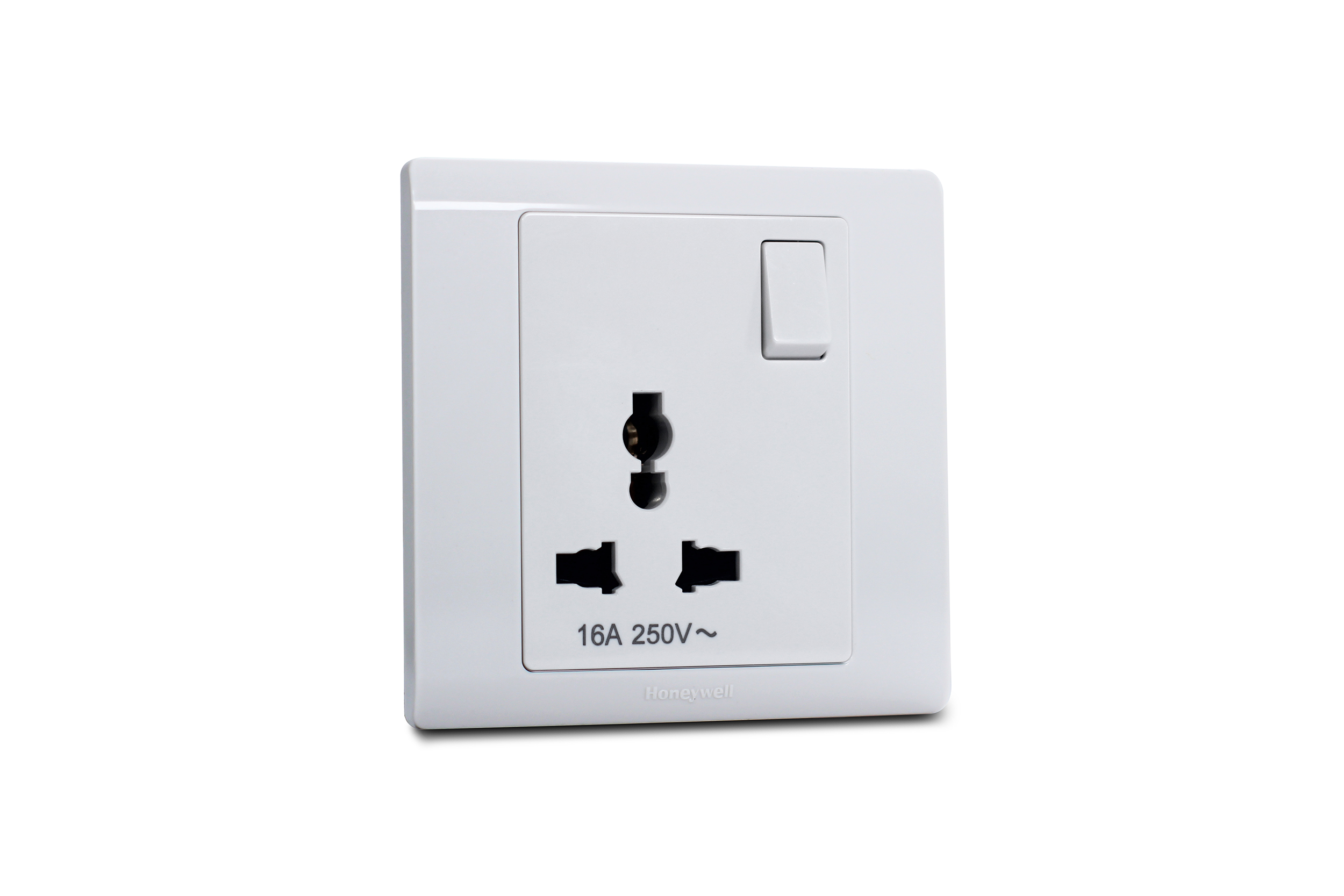 Switched Socket 16A Single International R Series White MK Honeywell R2835WHI